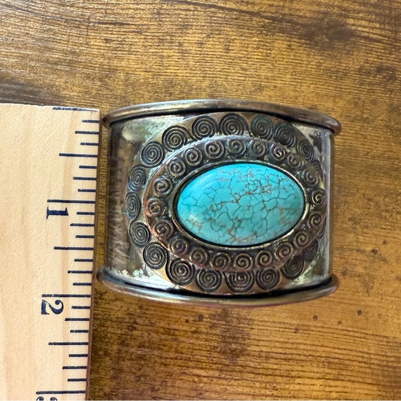 Unavailable-Vintage Faux Turquoise Cuff Bracelet Nickel Silver Tone Southwest - Picture 5 of 6
